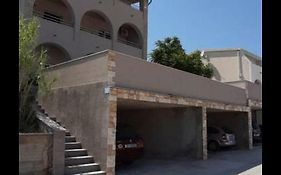 Apartmani Izvor